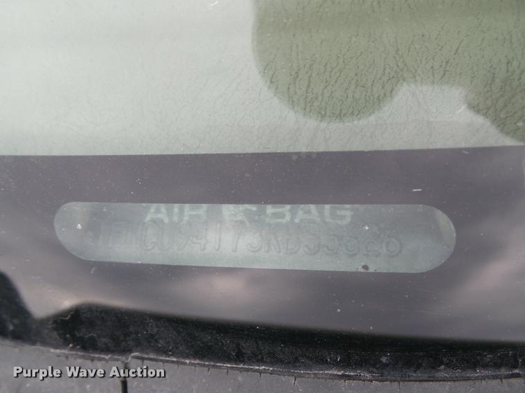 image for item K8173 2003 Ford Escape Limited SUV