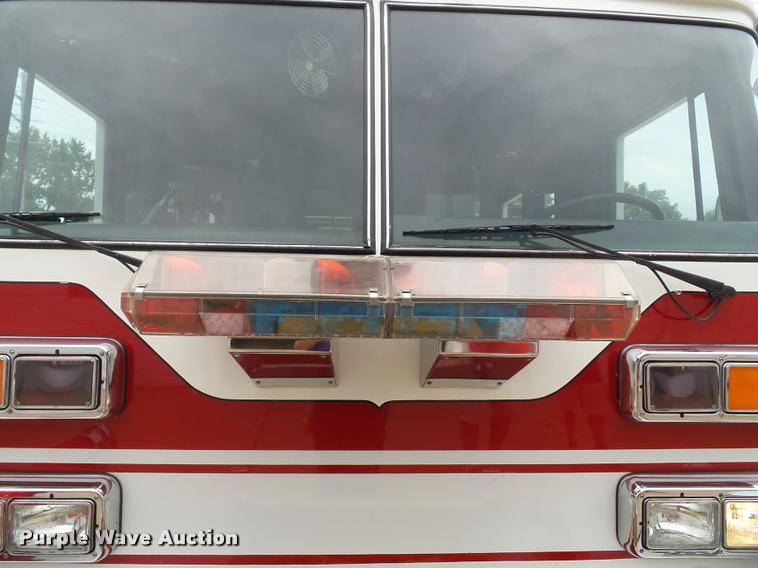 image for item K8241 1992 Pierce Arrow E6753 Aerial Crew Cab fire truck