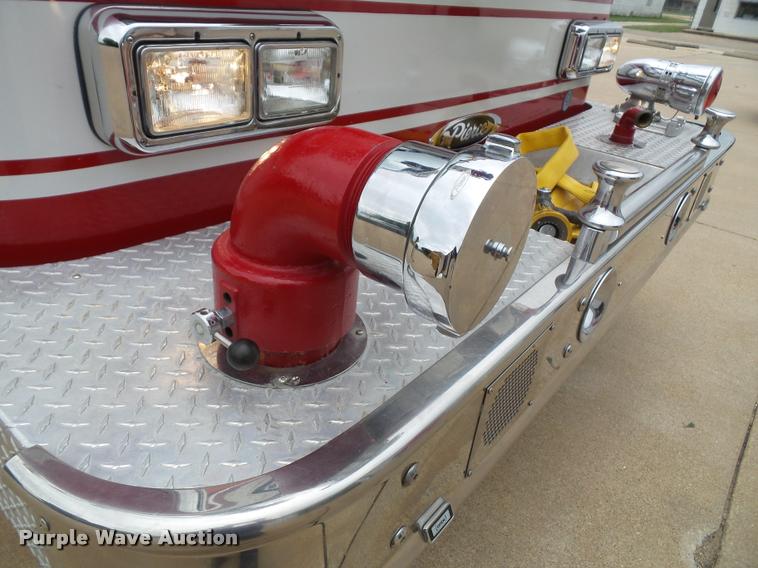 image for item K8241 1992 Pierce Arrow E6753 Aerial Crew Cab fire truck