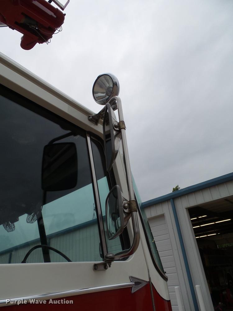 image for item K8241 1992 Pierce Arrow E6753 Aerial Crew Cab fire truck