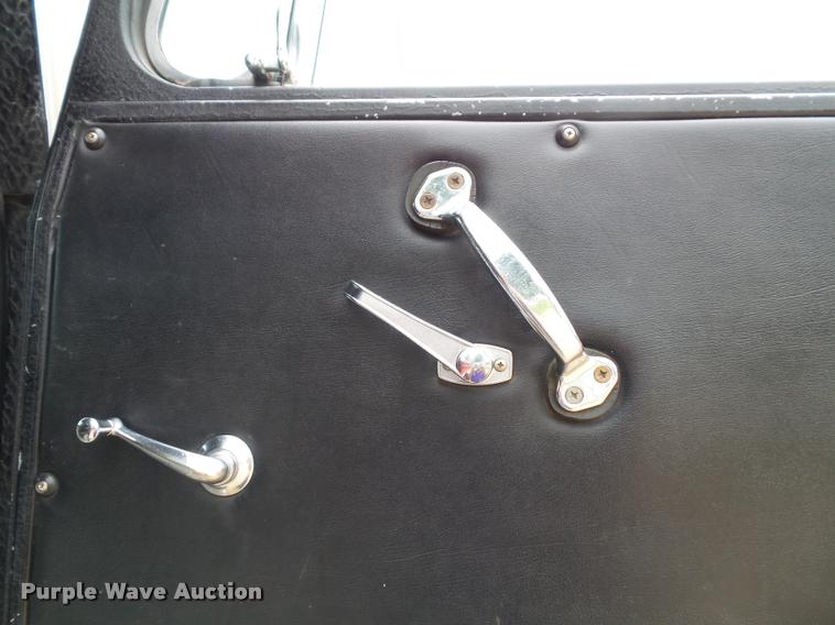 image for item K8241 1992 Pierce Arrow E6753 Aerial Crew Cab fire truck