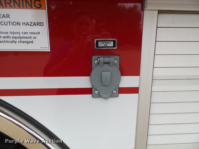 image for item K8241 1992 Pierce Arrow E6753 Aerial Crew Cab fire truck