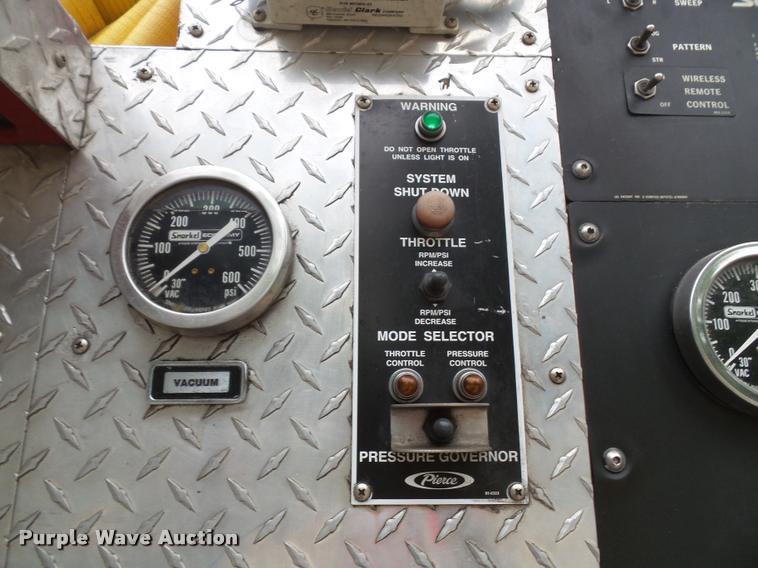 image for item K8241 1992 Pierce Arrow E6753 Aerial Crew Cab fire truck