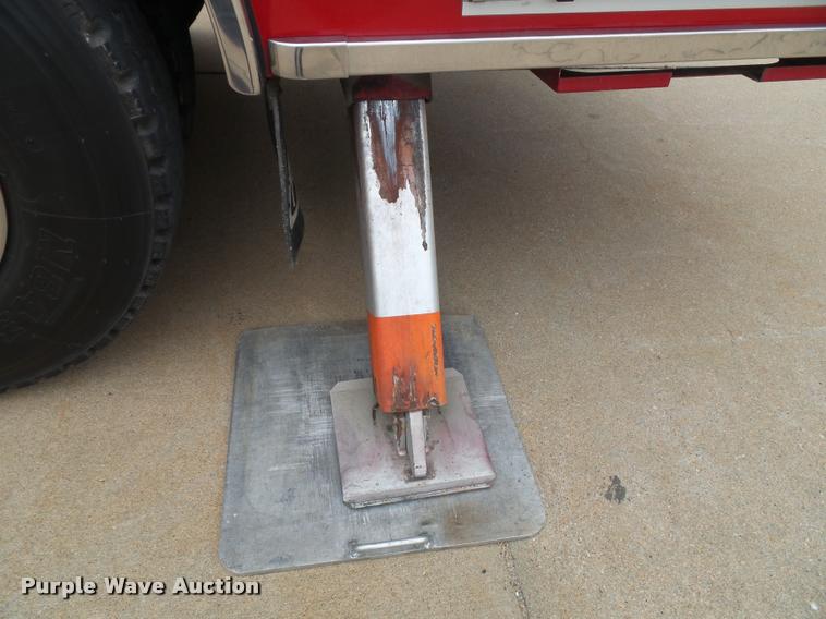 image for item K8241 1992 Pierce Arrow E6753 Aerial Crew Cab fire truck