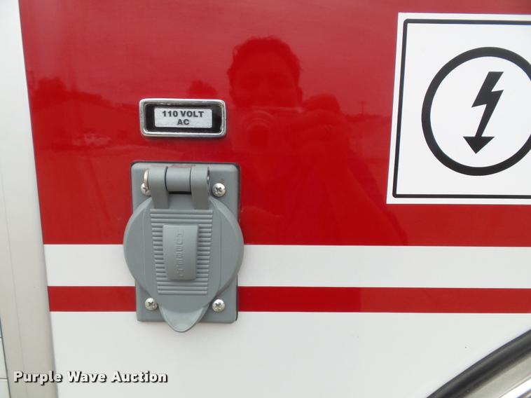 image for item K8241 1992 Pierce Arrow E6753 Aerial Crew Cab fire truck