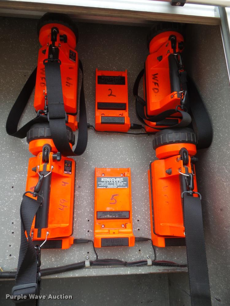 image for item K8241 1992 Pierce Arrow E6753 Aerial Crew Cab fire truck