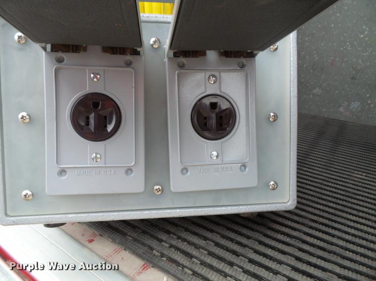 image for item K8241 1992 Pierce Arrow E6753 Aerial Crew Cab fire truck