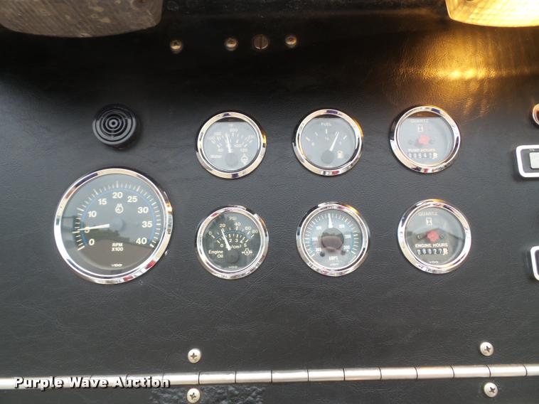 image for item K8241 1992 Pierce Arrow E6753 Aerial Crew Cab fire truck