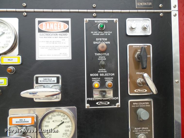 image for item K8241 1992 Pierce Arrow E6753 Aerial Crew Cab fire truck