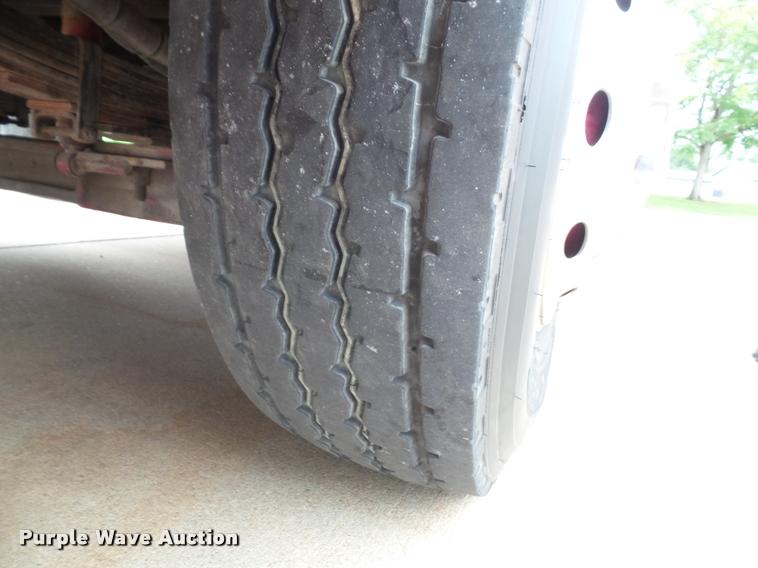 image for item K8241 1992 Pierce Arrow E6753 Aerial Crew Cab fire truck