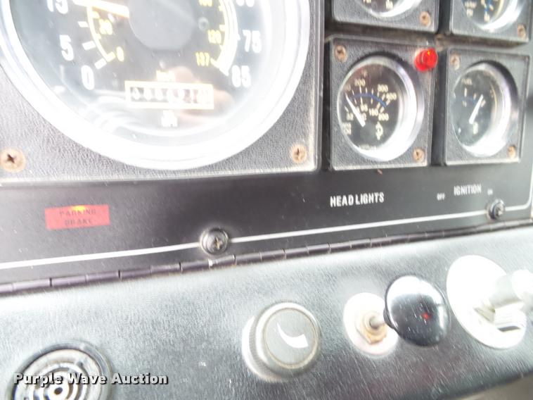 image for item K8241 1992 Pierce Arrow E6753 Aerial Crew Cab fire truck