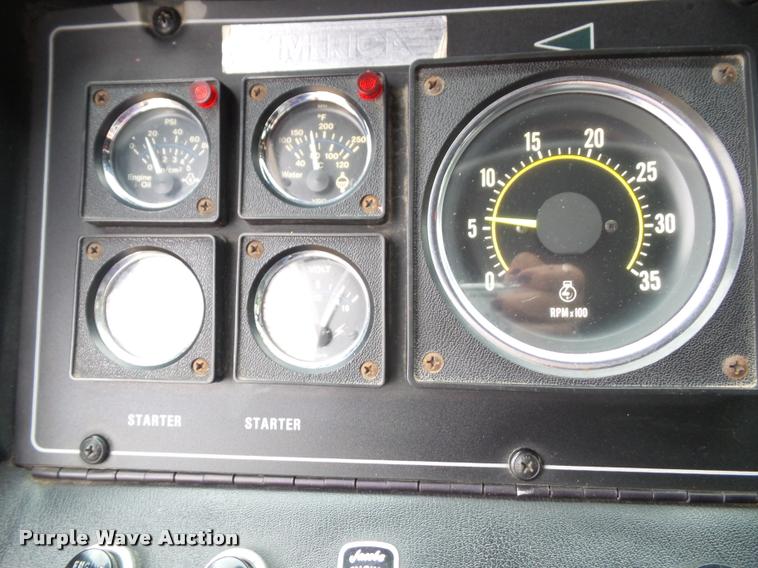 image for item K8241 1992 Pierce Arrow E6753 Aerial Crew Cab fire truck