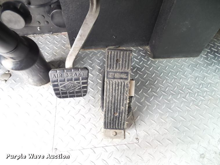 image for item K8241 1992 Pierce Arrow E6753 Aerial Crew Cab fire truck