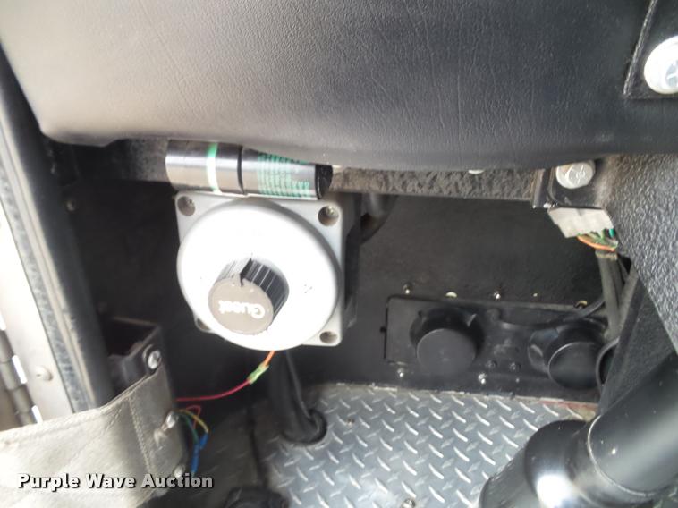 image for item K8241 1992 Pierce Arrow E6753 Aerial Crew Cab fire truck