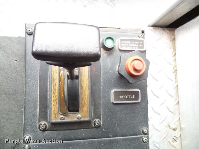 image for item K8241 1992 Pierce Arrow E6753 Aerial Crew Cab fire truck