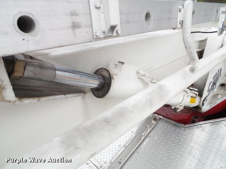 image for item K8241 1992 Pierce Arrow E6753 Aerial Crew Cab fire truck