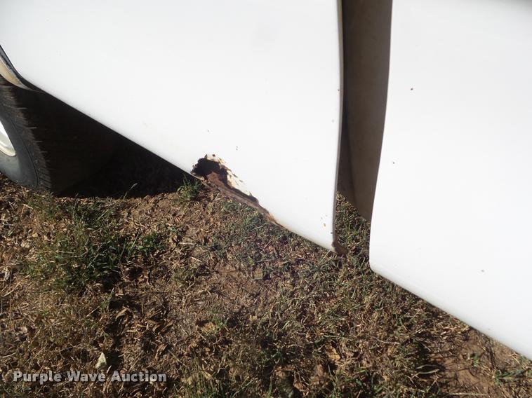 image for item L1709 1998 Ford F150 SuperCab pickup truck