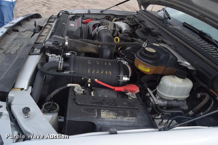 image for item L2588 2006 Ford F350 XLT Super Duty SuperCab utility truck