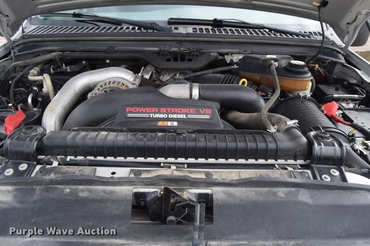 image for item L2588 2006 Ford F350 XLT Super Duty SuperCab utility truck