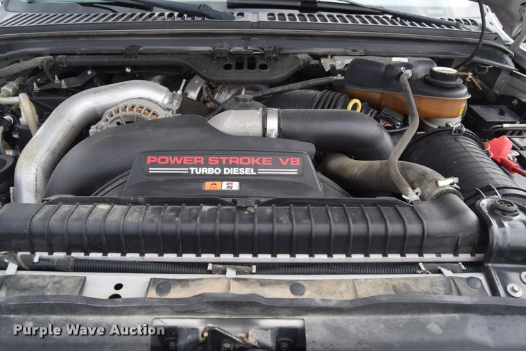 image for item L2588 2006 Ford F350 XLT Super Duty SuperCab utility truck