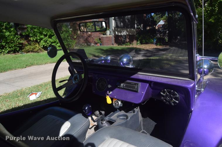 image for item L2686 1969 Volkswagen buggy