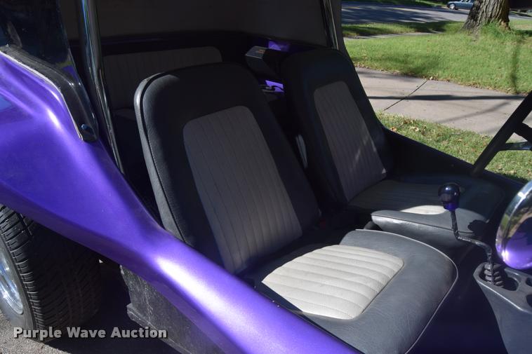 image for item L2686 1969 Volkswagen buggy