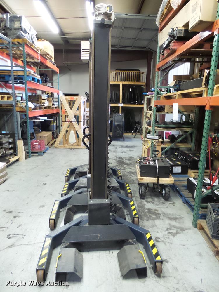 image for item L2710 (4) Challenger CLM16 electric mobile column lifts