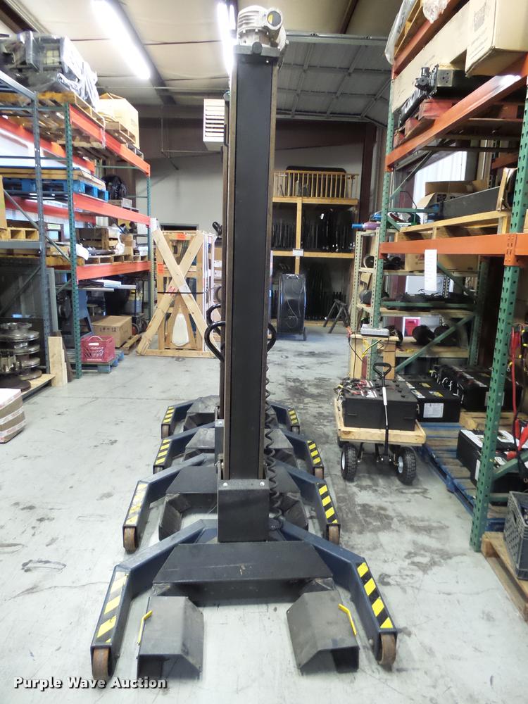 image for item L2710 (4) Challenger CLM16 electric mobile column lifts