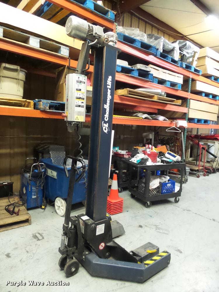 image for item L2710 (4) Challenger CLM16 electric mobile column lifts