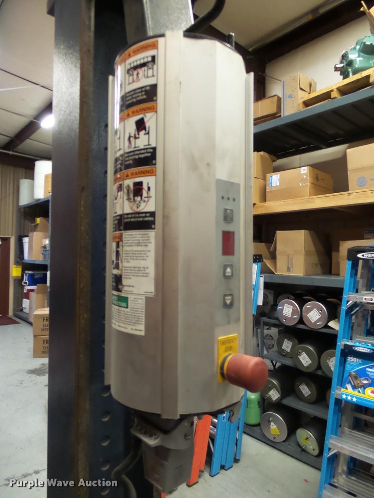 image for item L2710 (4) Challenger CLM16 electric mobile column lifts