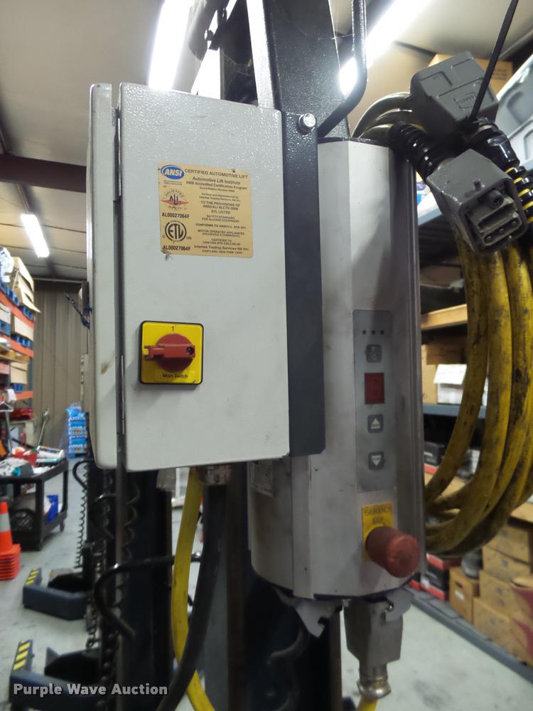 image for item L2710 (4) Challenger CLM16 electric mobile column lifts