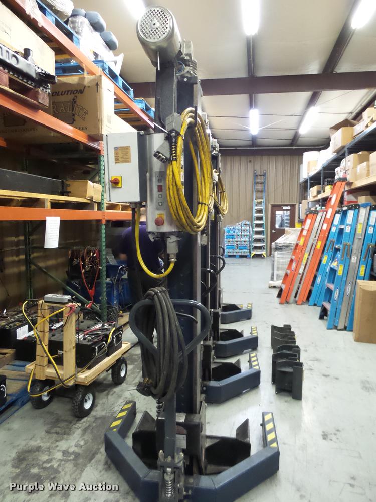 image for item L2710 (4) Challenger CLM16 electric mobile column lifts