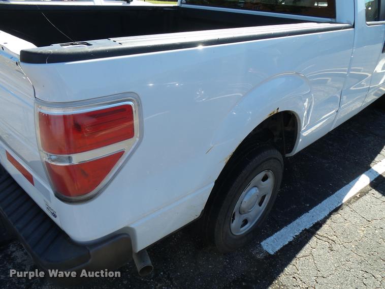 image for item L2711 2009 Ford F150 SuperCab pickup truck