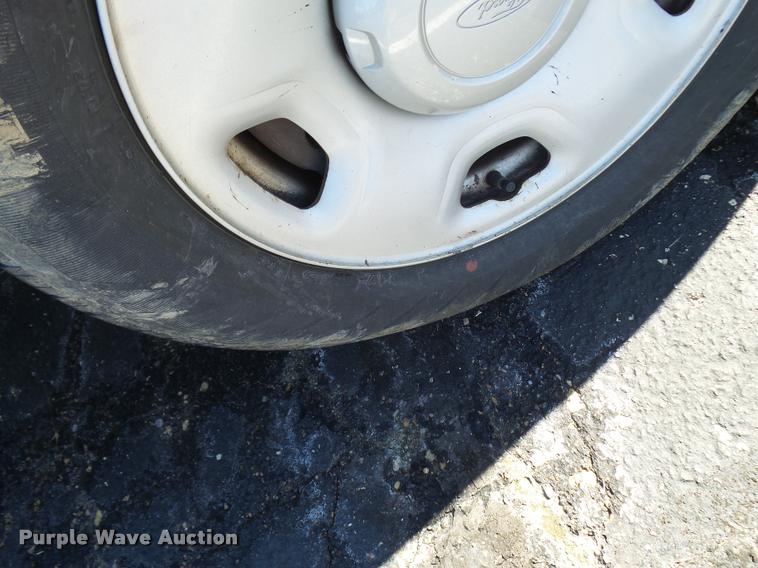 image for item L2711 2009 Ford F150 SuperCab pickup truck