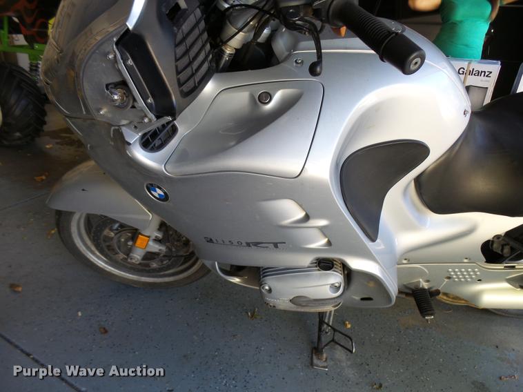 image for item L2714 2004 BMW R1150RT motorcycle