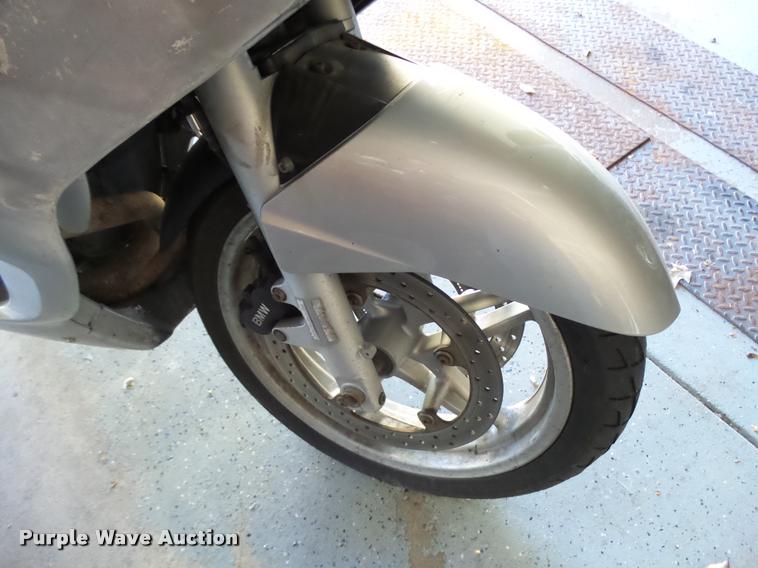 image for item L2714 2004 BMW R1150RT motorcycle