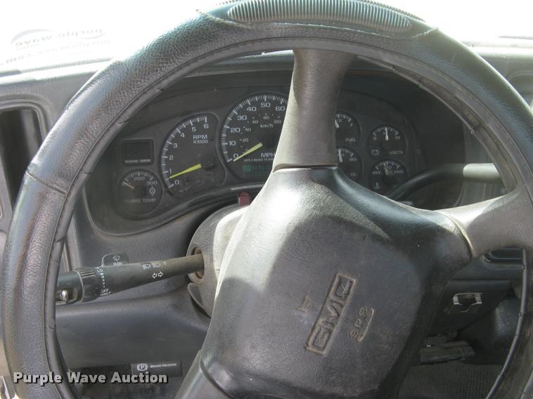 image for item L3893 2000 GMC Sierra 2500 SL pickup truck