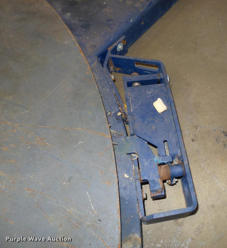 image for item L4045 2013 LanTech semi automatic stretch wrapping system