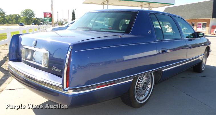 image for item L4048 1994 Cadillac DeVille