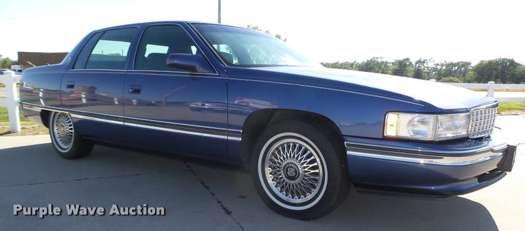 image for item L4048 1994 Cadillac DeVille