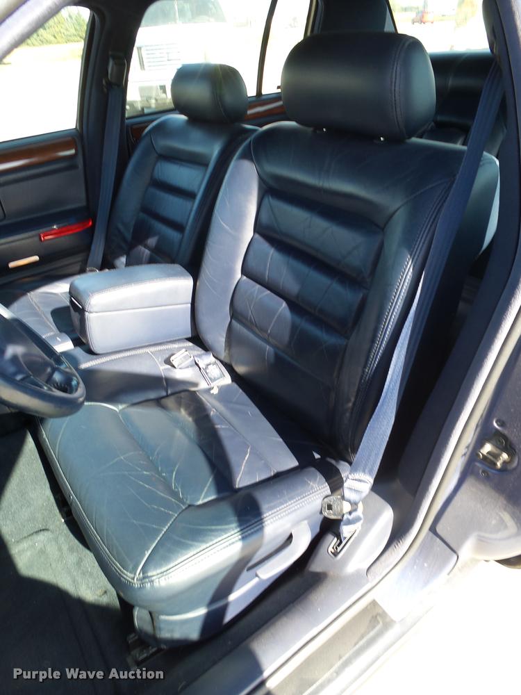 image for item L4048 1994 Cadillac DeVille