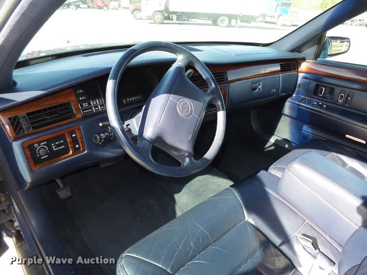 image for item L4048 1994 Cadillac DeVille