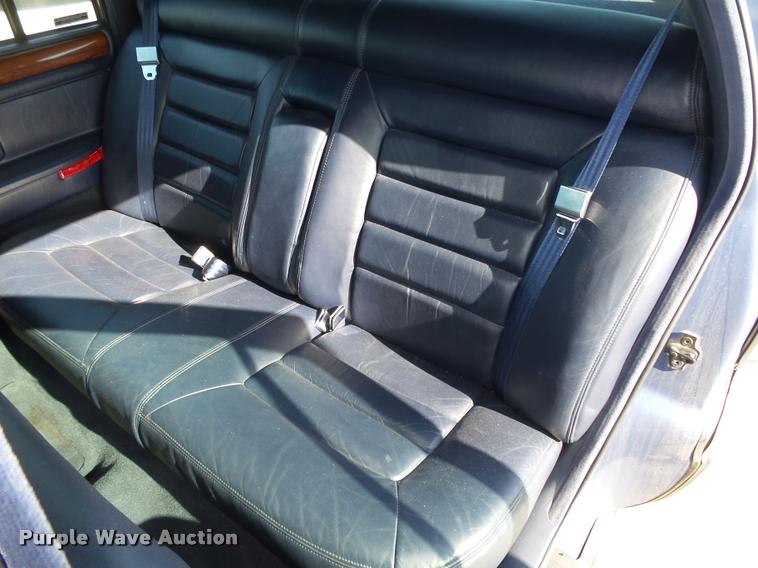 image for item L4048 1994 Cadillac DeVille