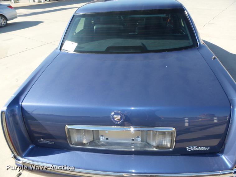 image for item L4048 1994 Cadillac DeVille