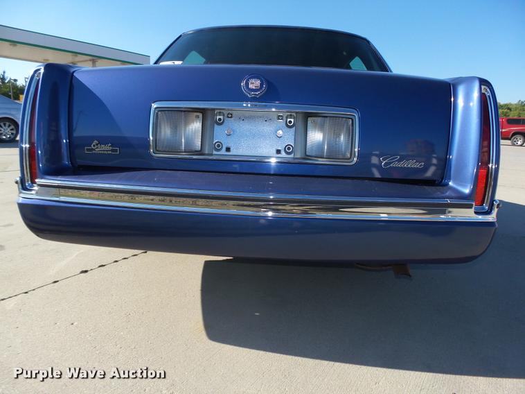 image for item L4048 1994 Cadillac DeVille