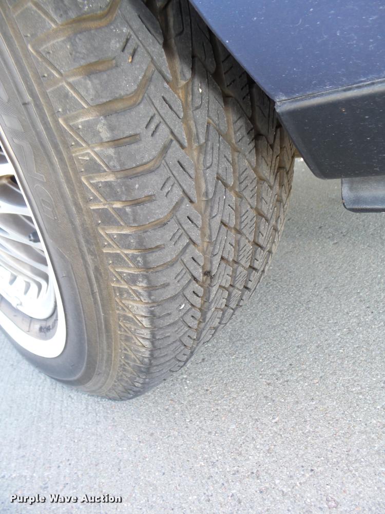 image for item L4048 1994 Cadillac DeVille