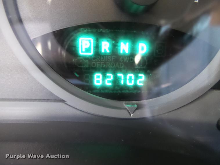 image for item L4056 2007 Jeep Compass SUV