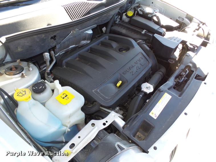 image for item L4056 2007 Jeep Compass SUV