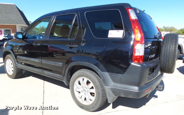 image for item L4058 2006 Honda CR-V SUV
