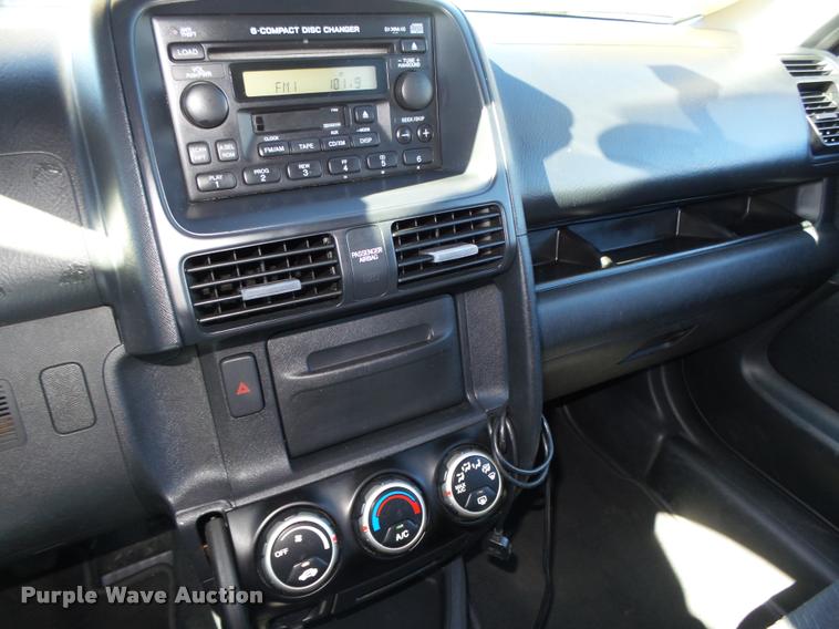 image for item L4058 2006 Honda CR-V SUV